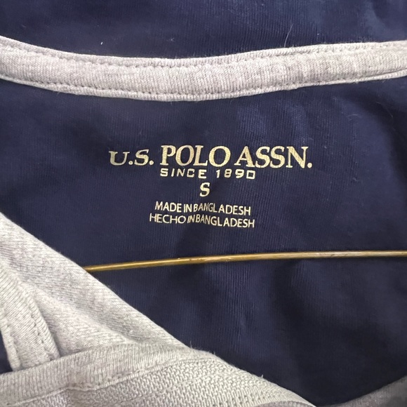 Quarter-zip pullover - Picture 3 of 3